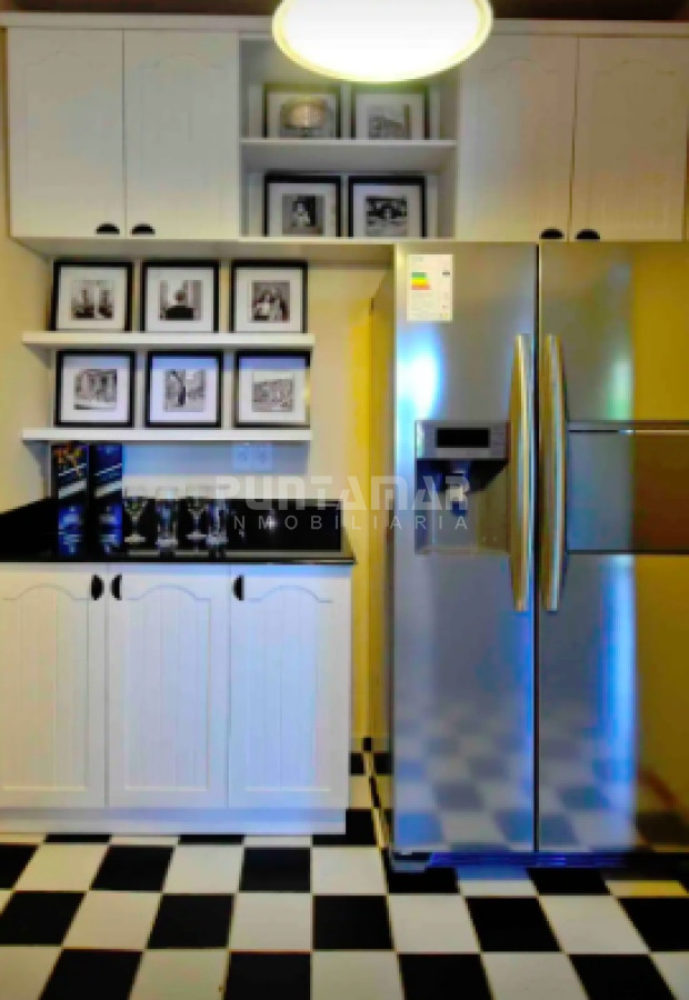 Casa ID.213430 - HERMOSA CASA DE DISEÑO EN EL CORAZÓN DE MONTOYA