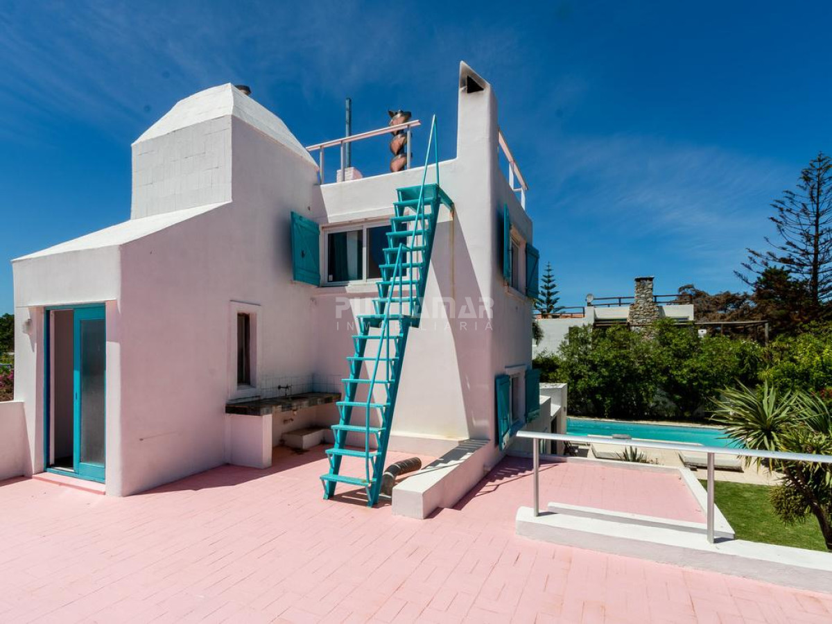 Casa ID.210937 - CERCA DE LA PLAYA, CASA A LA VENTA EN EL  CORAZON DE LA BARRA 