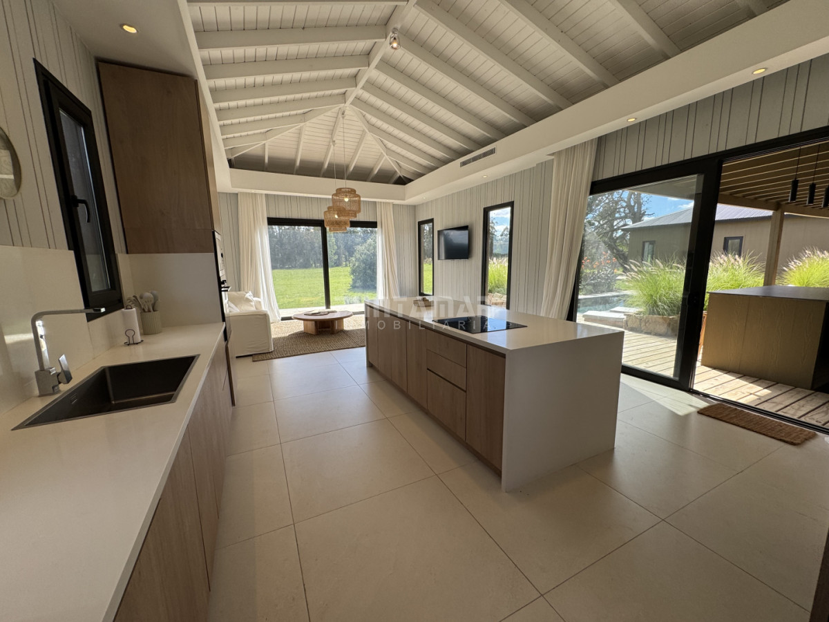 Casa ID.213827 - CASA EN VENTA EN BARRIO PRIVADO PUERTO QUETZAL 