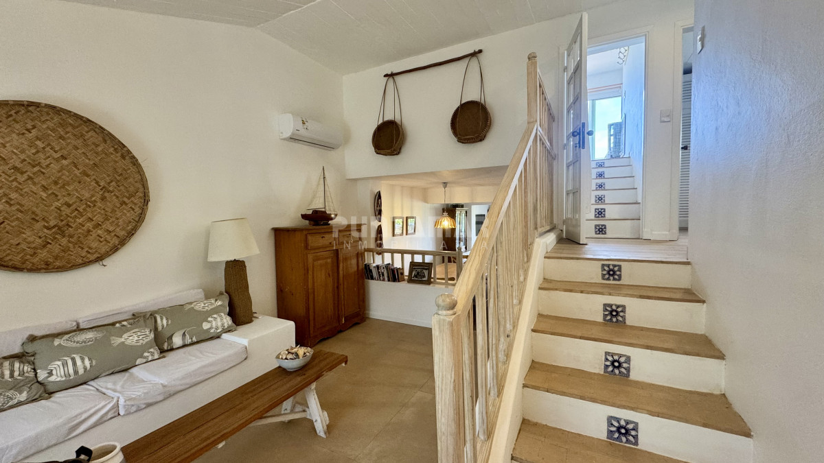 Casa ID.213380 - ALQUILER DE CASA 5 DORMITORIOS EN LA BARRA A PASOS DEL MAR