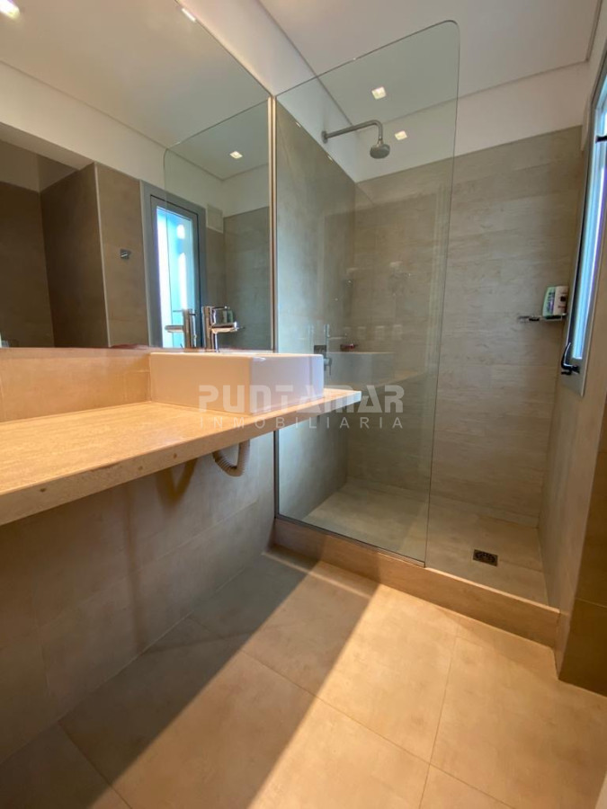 Casa ID.210693 - DIVINA CASA EN VENTA Y ALQUILER  PARA LA TEMPORADA , BARRIO PRIVADO EN RINCON DEL INDIO