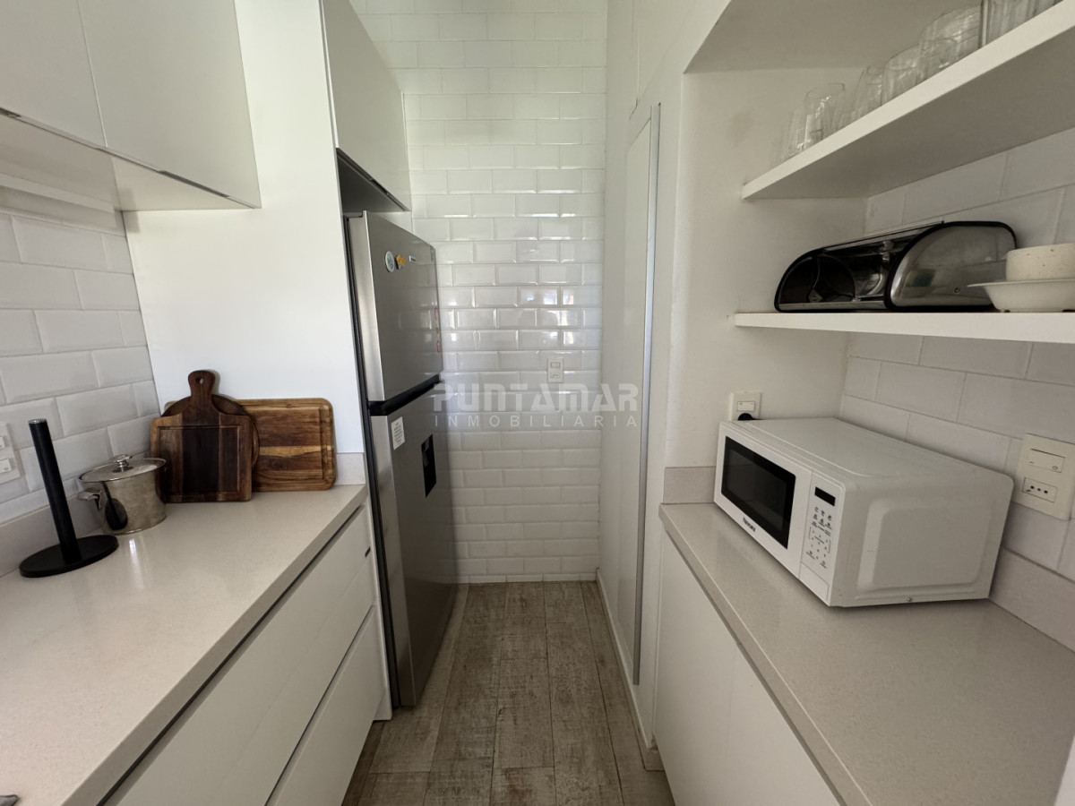 Casa ID.210767 - Casa en alquiler en Montoya, La Barra, 4 dormitorios 