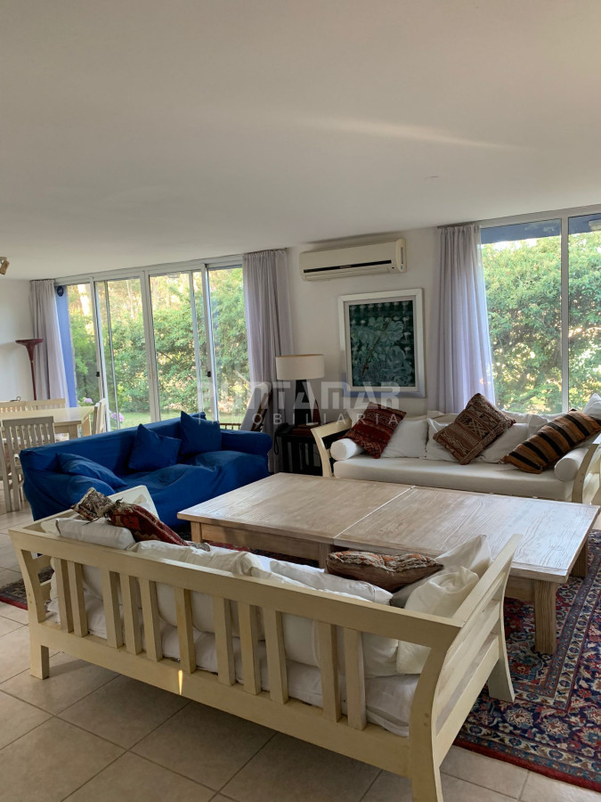 Casa ID.213058 - ALQUILER CASA 3 DORMITORIOS A METROS DE LA PLAYA DE MONTOYA