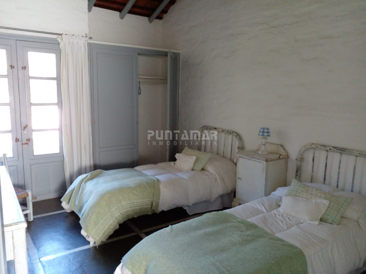 Casa ID.212386 - CHALET EN ALQUILER TEMPORADA EN ZONA DE LA BARRA A 3 CUADRAS DE LA AVENIDA PRINCIPAL Y 5 CUADRAS DE LA PLAYA 