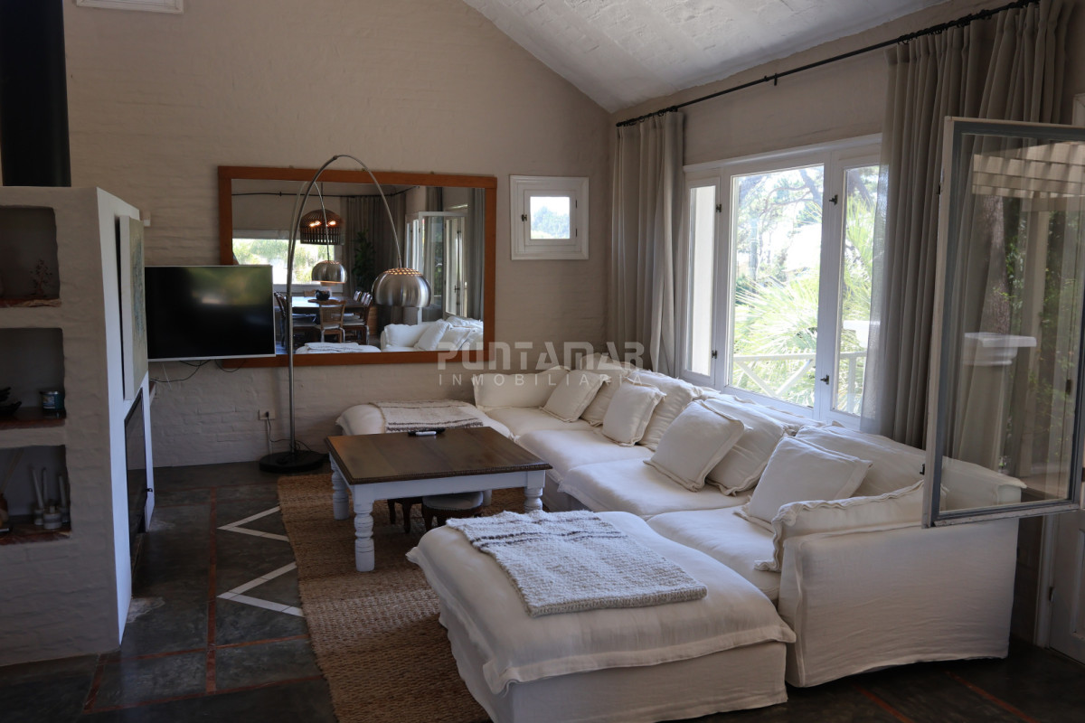 Casa ID.212677 - IMPORTANTE CASA DE 2 PLANTAS EN LA BARRA, MONTOYA