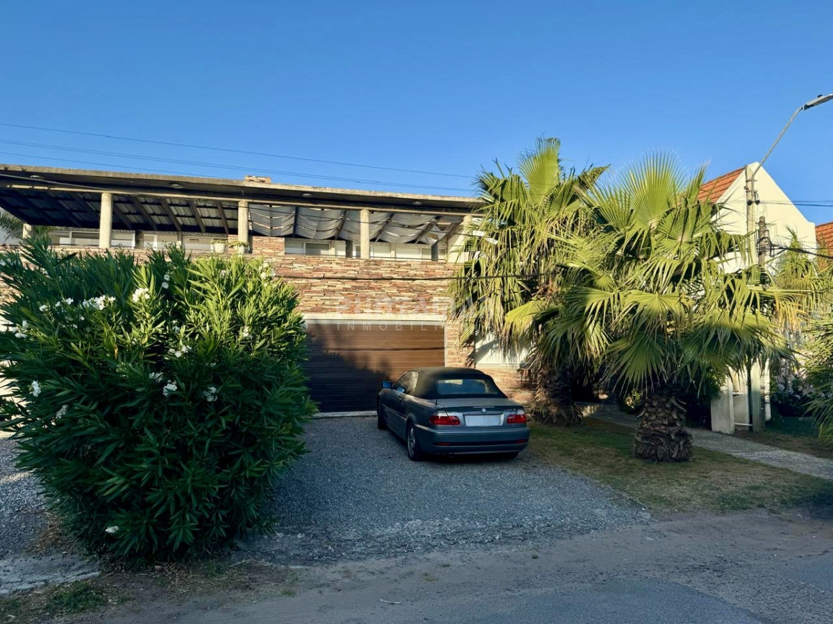 Casa ID.213624 - ALQUILER AMPLIA CASA EN LA BARRA A METROS DEL MAR