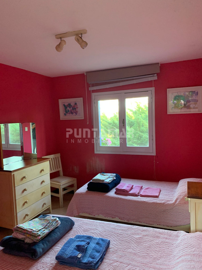 Casa ID.213058 - ALQUILER CASA 3 DORMITORIOS A METROS DE LA PLAYA DE MONTOYA