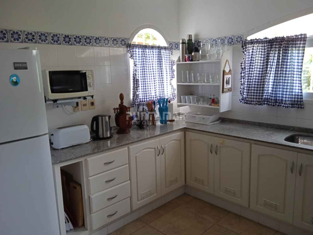 Casa ID.210986 - TRADICIONAL CASA EN ALQUILER EN LA BARRA - EL TESORO