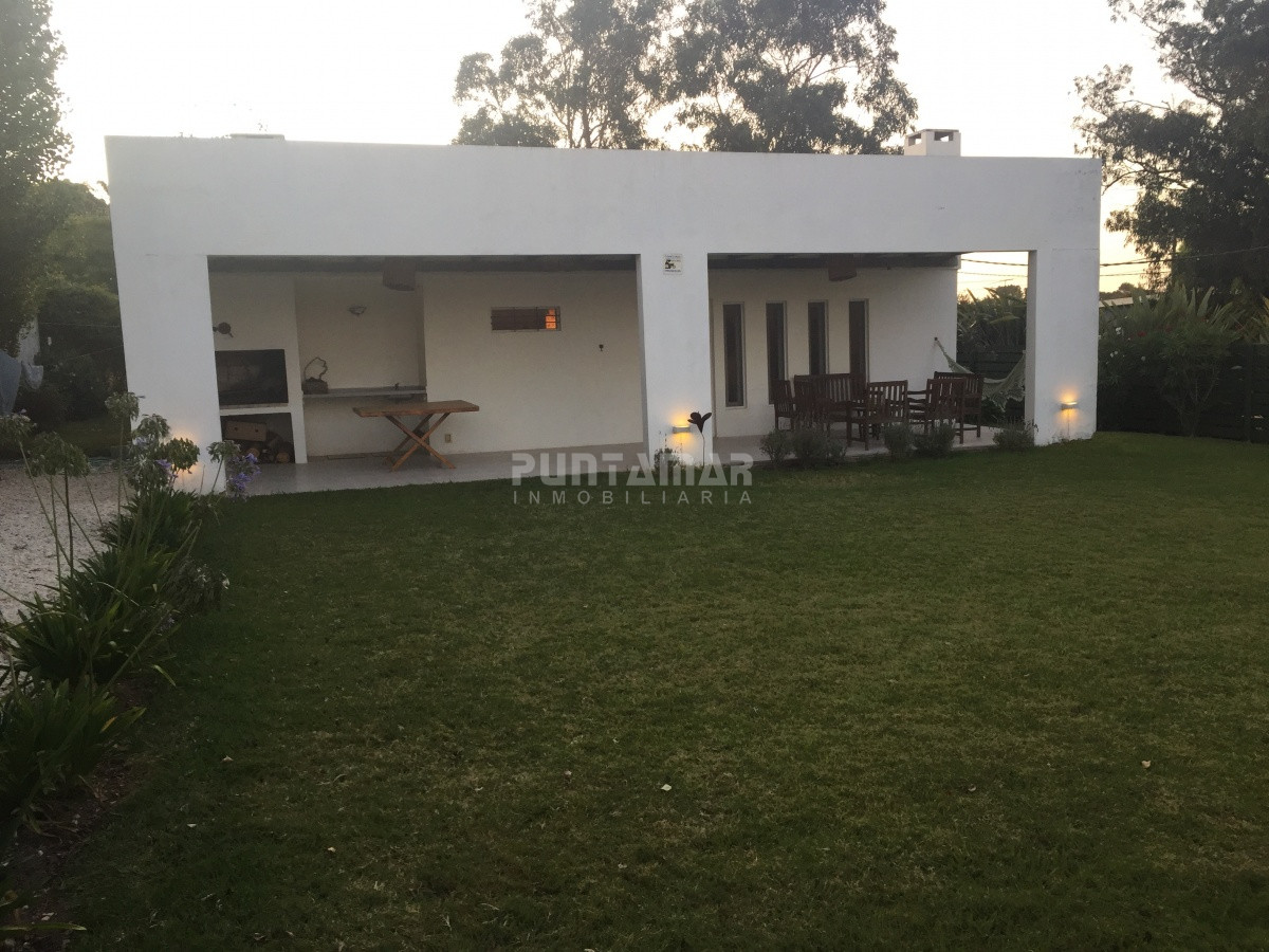Casa ID.212004 - MODERNA CASA EN VENTA EN EL CHORRO A METROS DEL MAR