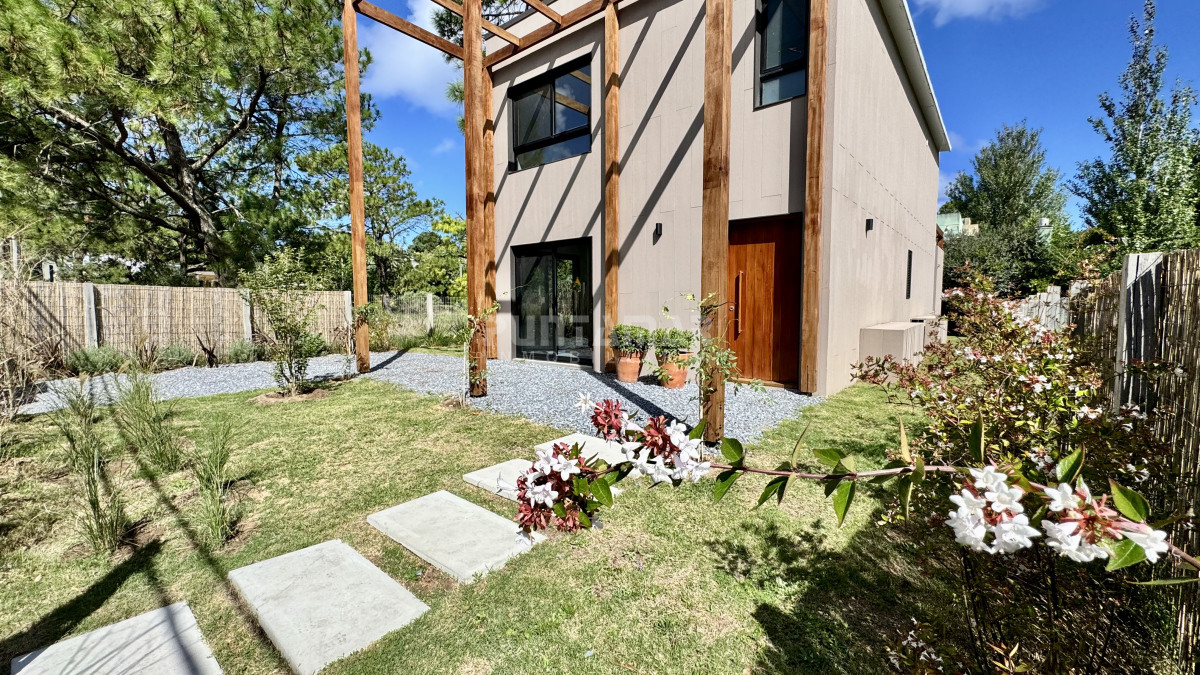 venta casa a estrenar de 3 dorm mas dependencia en la barra - pmi213529c