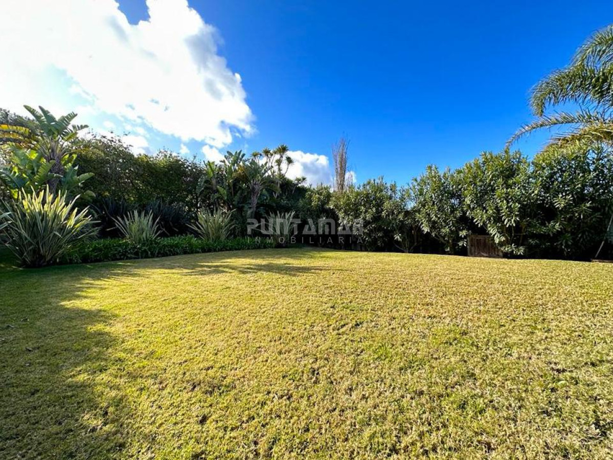 Casa ID.211127 - ALQUILER  CASA EN MONTOYA A UNA CUADRA DEL MAR
