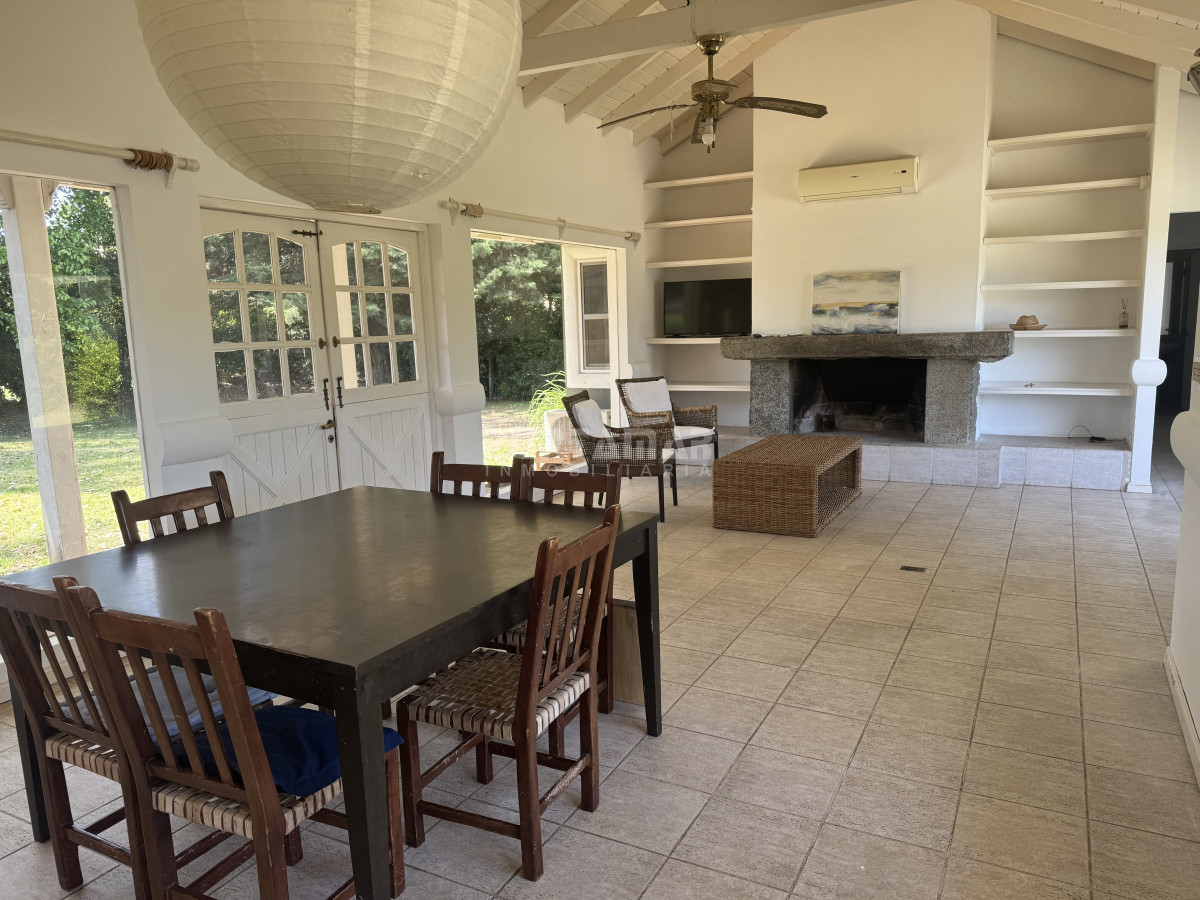 Casa ID.213799 - Casa en venta en La Arbolada