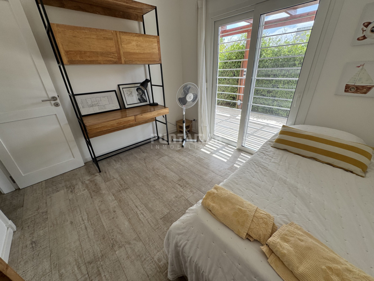 Casa ID.210767 - Casa en alquiler en Montoya, La Barra, 4 dormitorios 