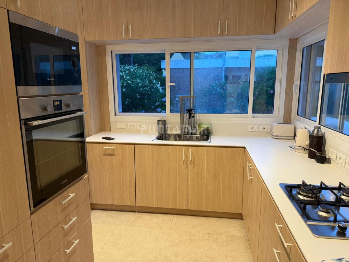 Casa ID.213846 - ALQUILER DE CASA DE 3 DORMITORIOS EN PORTEZUELO