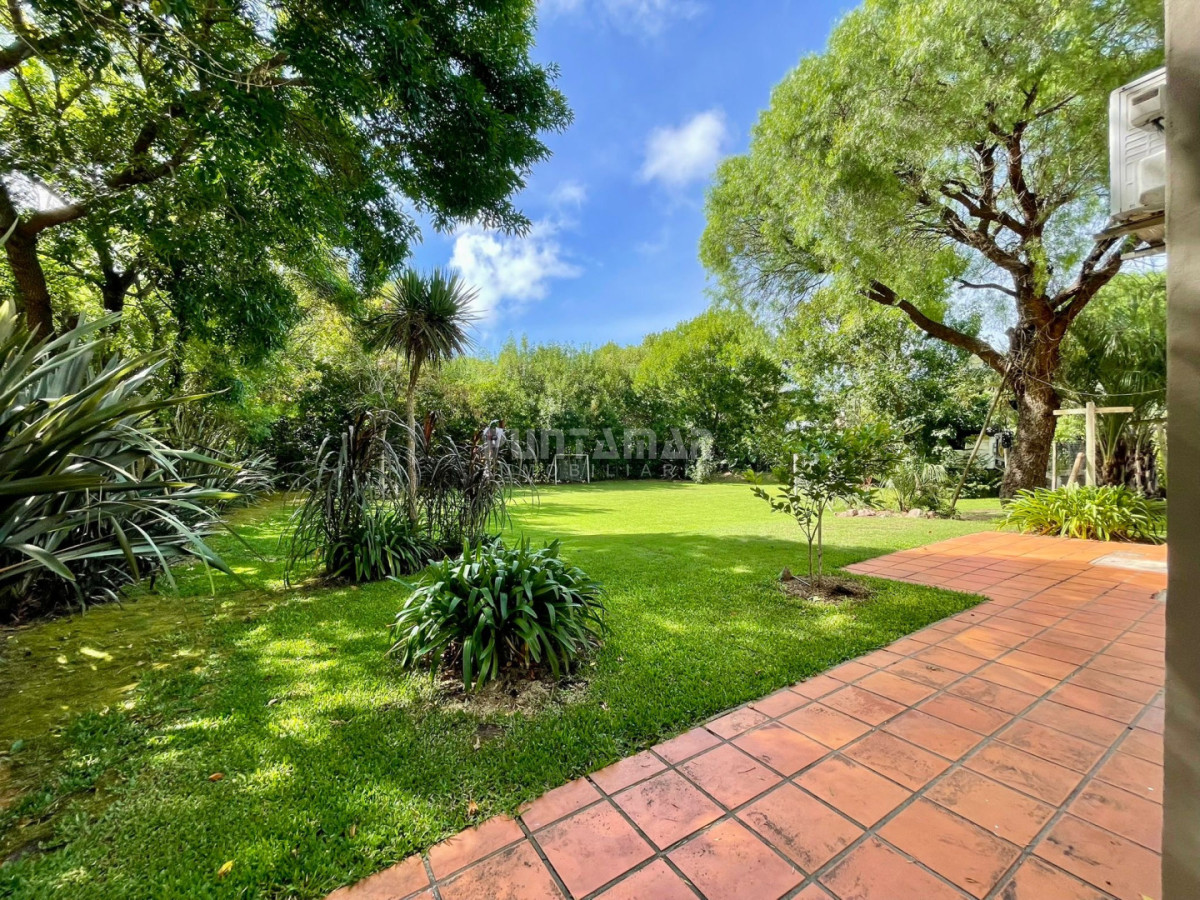 Casa ID.213858 - Casa en Miramar Acres, parque y piscina 