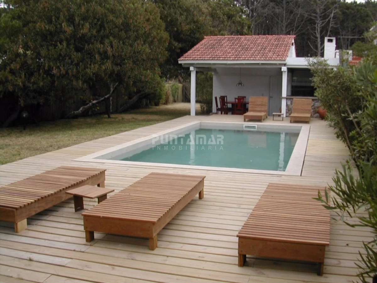 Casa ID.211939 - Casa en alquiler con piscina en Montoya, La Barra