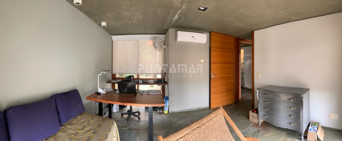 Casa ID.212719 - EXCELENTE  CASA DE 4 DORMITORIOS  EN ALQUILER EN EL CHORRO  CON PISCINA