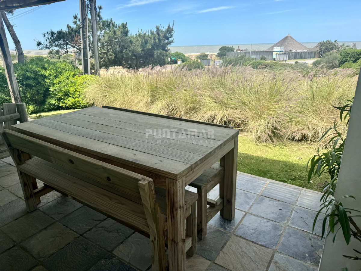 Casa ID.210802 - ALQUILER DE CASA EN MONTOYA CON VISTA AL MAR, 4 DORMITORIOS MÁS SERVICIO