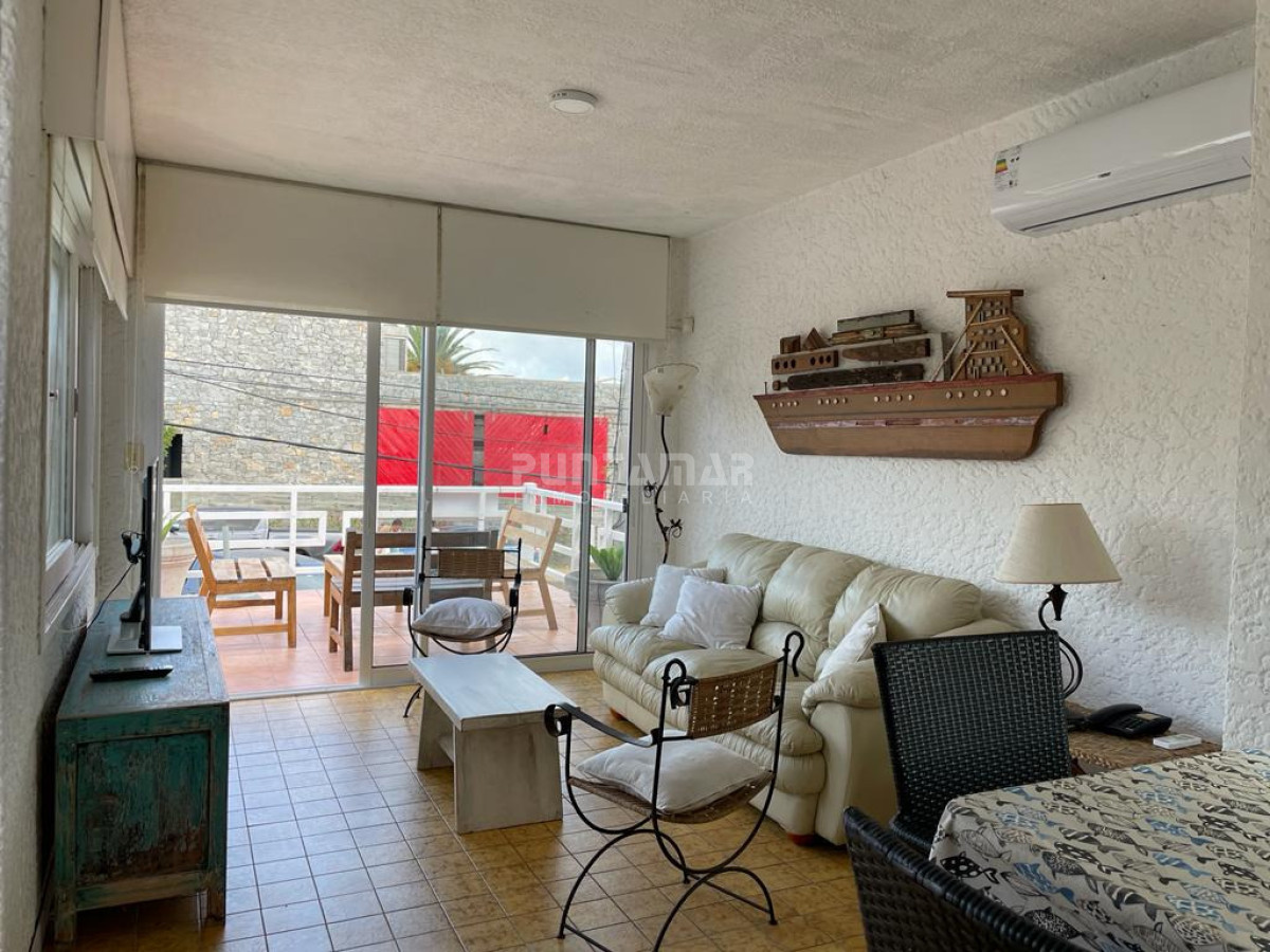 Casa ID.213969 - ALQUILER PH 3 DORM EN LA BARRA