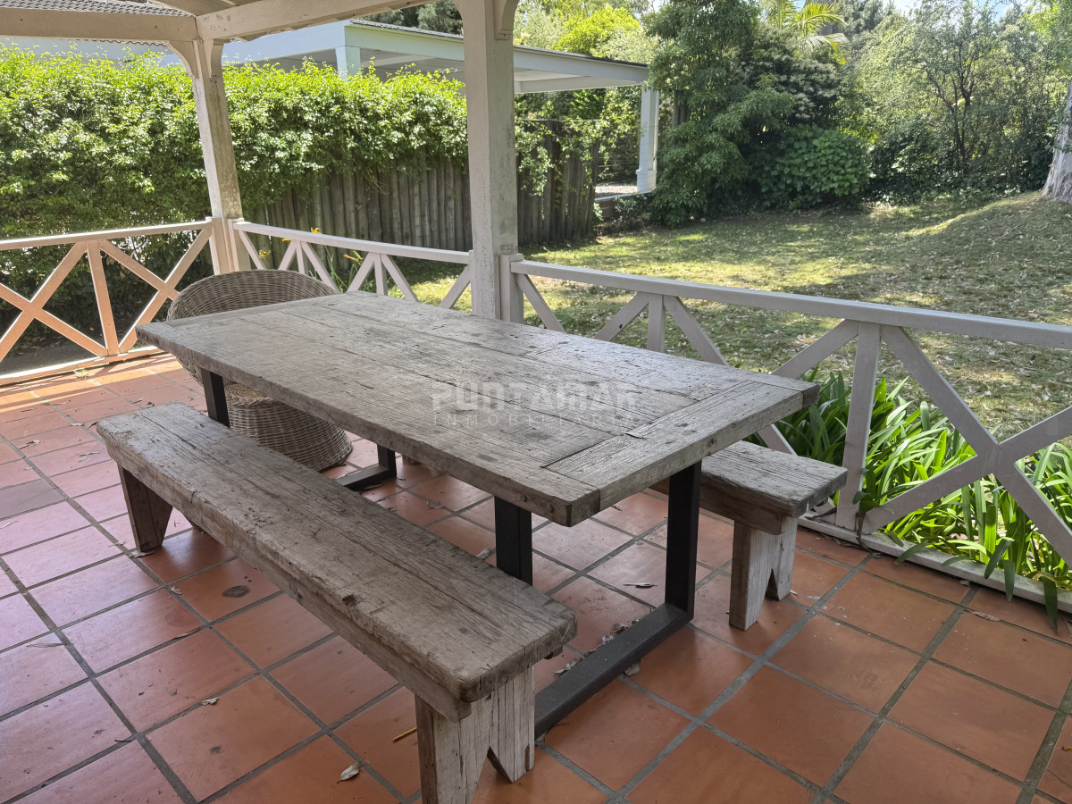 Casa ID.213799 - Casa en venta en La Arbolada