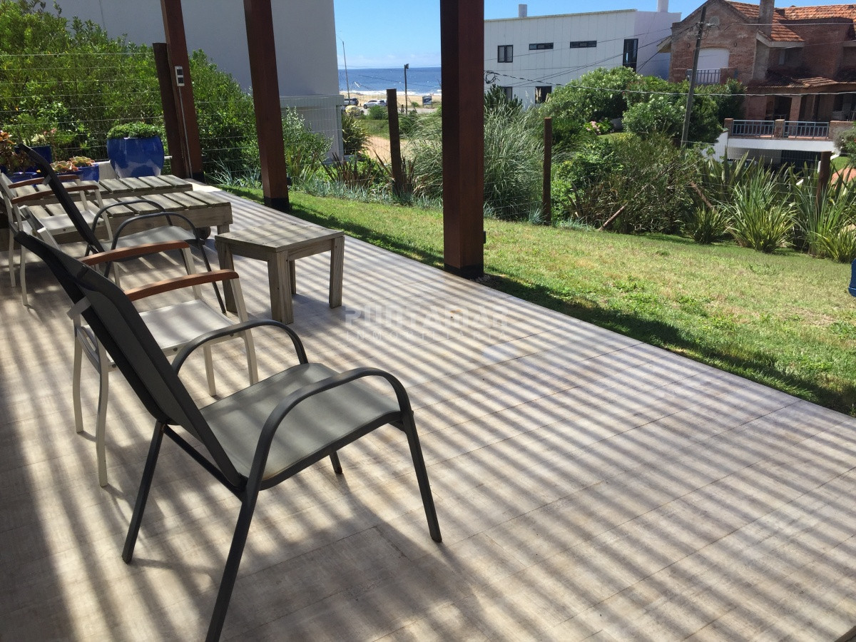 Casa ID.210767 - Casa en alquiler en Montoya, La Barra, 4 dormitorios 
