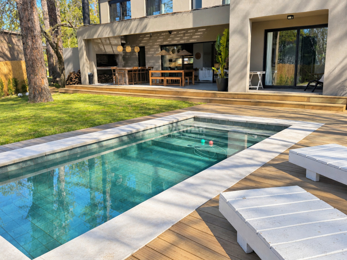 Casa ID.213945 - Casa en venta, barrio cerrado La Cañada