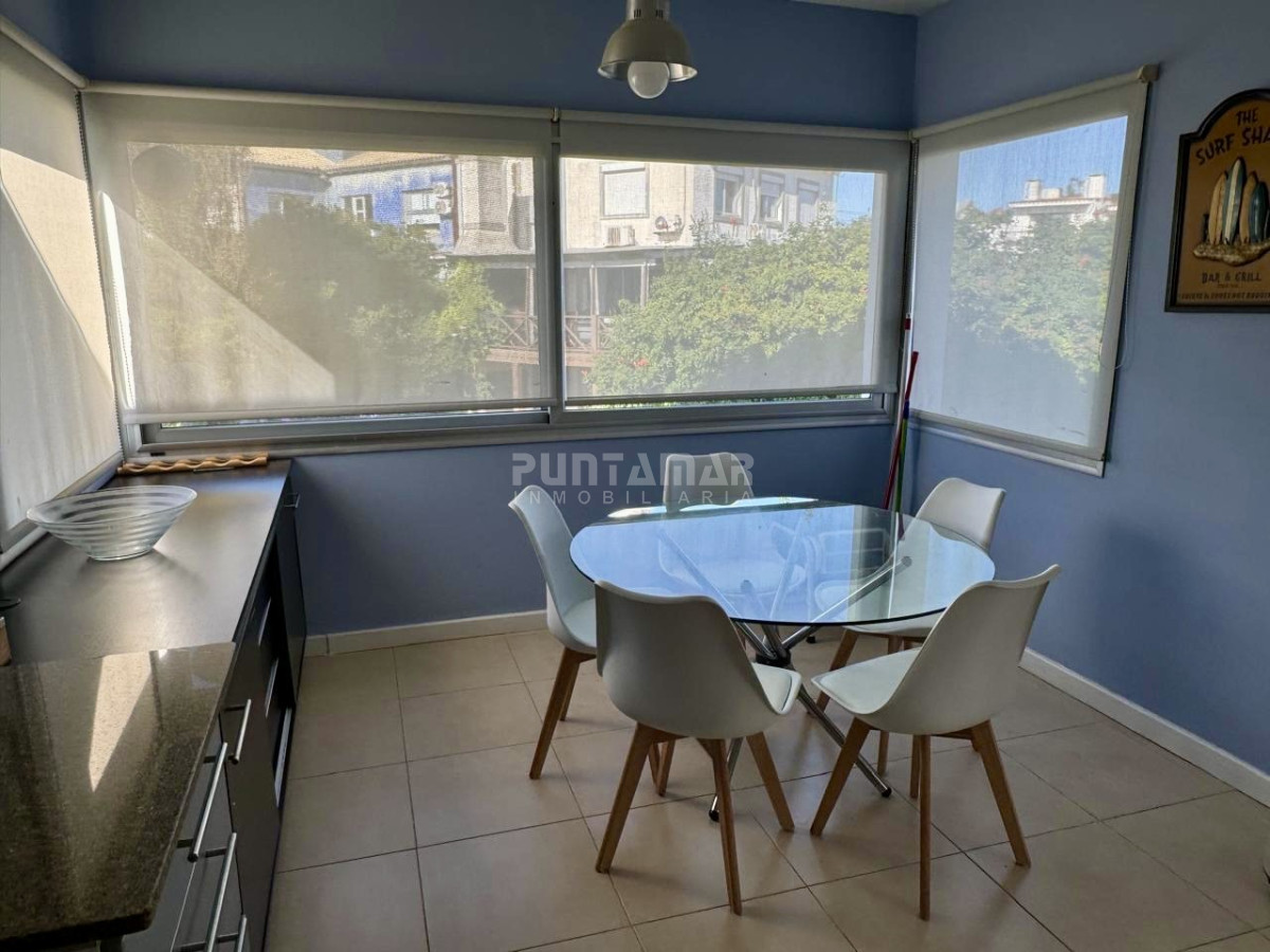 Casa ID.213624 - ALQUILER AMPLIA CASA EN LA BARRA A METROS DEL MAR