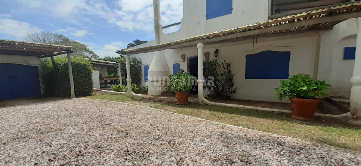 Casa ID.210865 - En el centro de La Barra 6 dormitorios