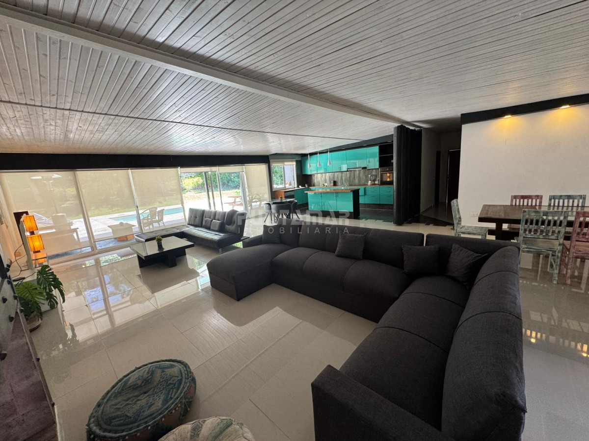Casa ID.213533 - VENTA CASA BARRIO PRIVADO VERDE MORA