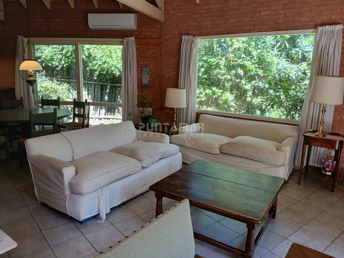 Casa ID.213667 - Casa en venta en La Arbolada