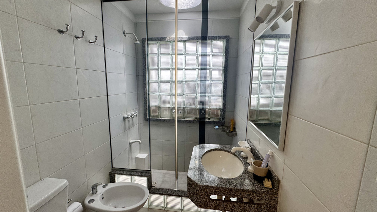 Casa ID.213380 - ALQUILER DE CASA 5 DORMITORIOS EN LA BARRA A PASOS DEL MAR