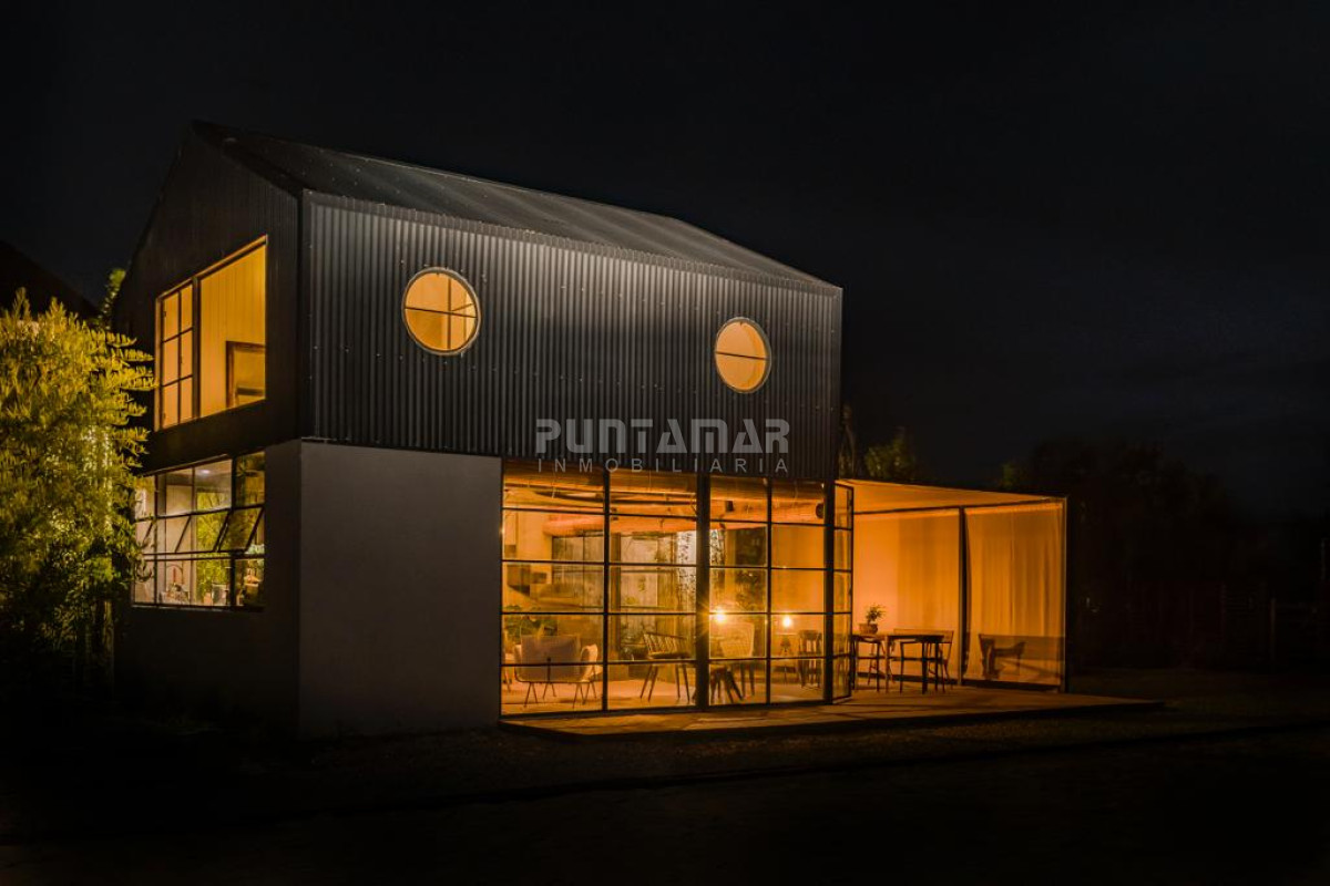 Casa ID.213199 - MODERNA CASA EN ALTOS DE PUNTA PIEDRA A METROS DE LA PLAYA