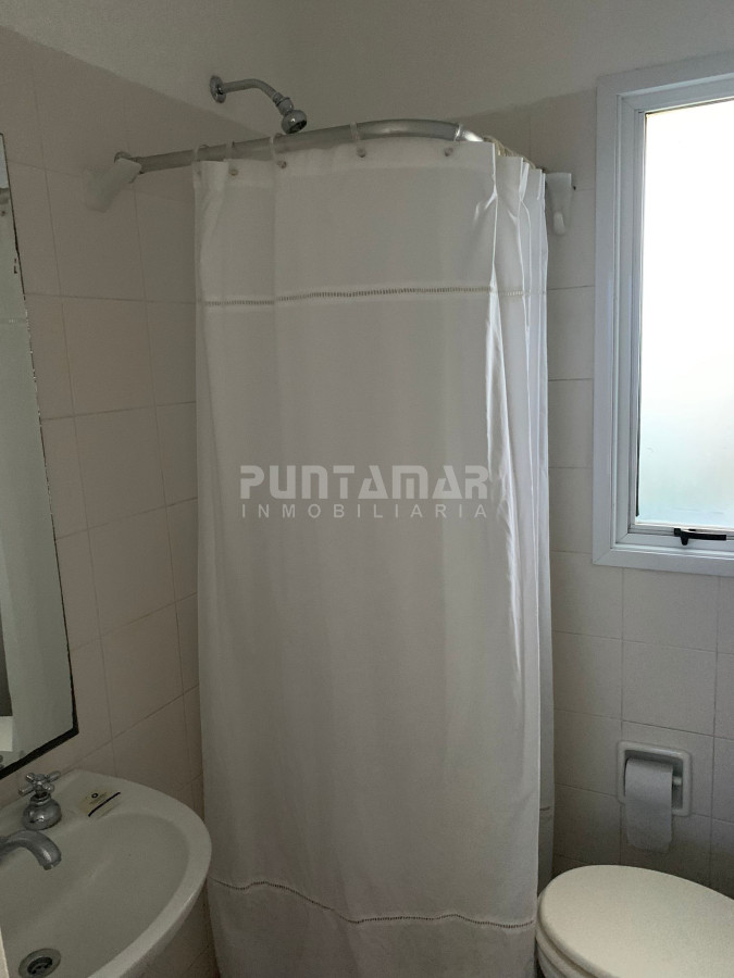 Casa ID.213058 - ALQUILER CASA 3 DORMITORIOS A METROS DE LA PLAYA DE MONTOYA