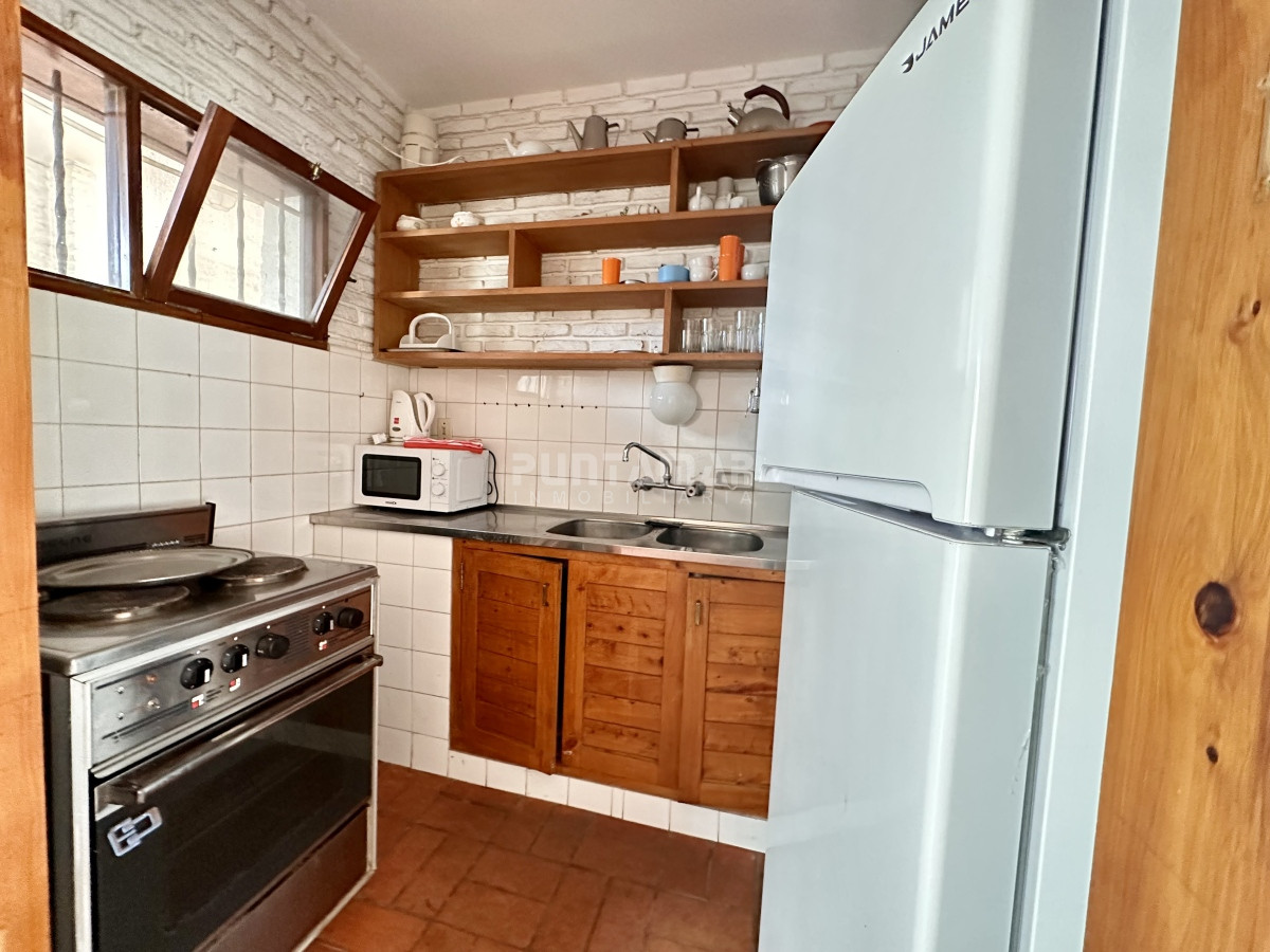 Casa ID.213292 - OPORTUNIDAD ÚNICA! INVERSIÓN CASA 3 DORMITORIOS A METROS DEL MAR EN LA BARRA