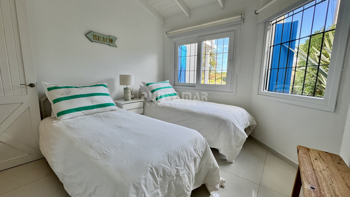 Casa ID.210970 - MODERNA CASA CON PISCINA EN MONTOYA A METROS DEL MAR 