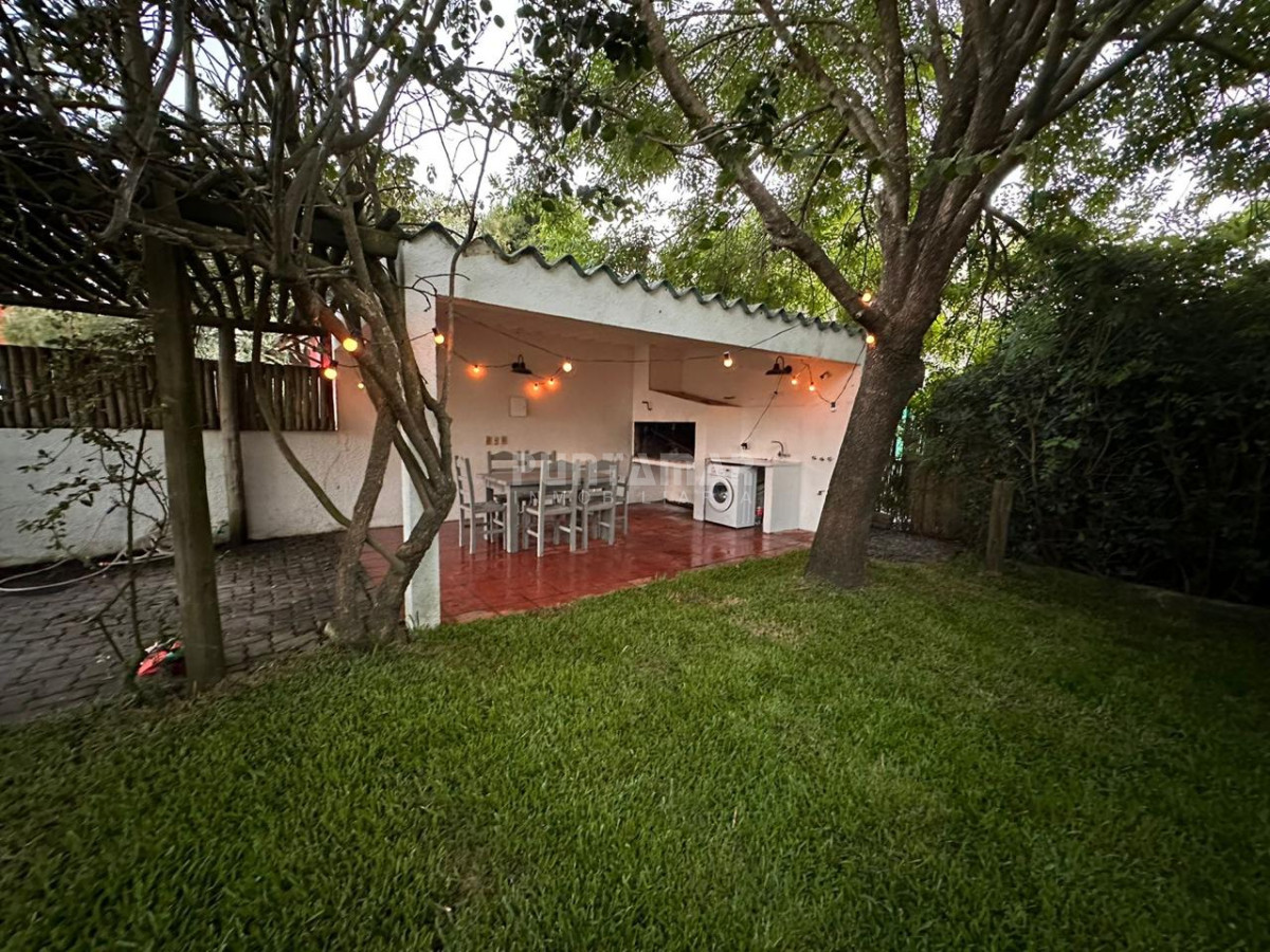 Casa ID.213439 - HERMOSA CASA RECICLADA DE 2 DORMITORIOS EN EL CHORRO 
