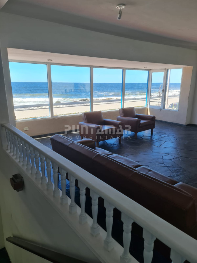 Casa ID.213178 - ALQUILER ESPECTACULAR CASA DE 4 DORMITORIOS FRENTE AL MAR