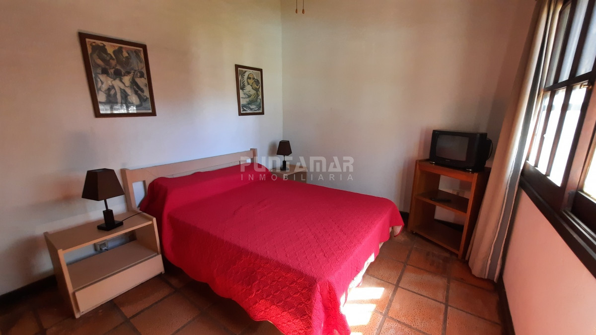 Casa ID.210292 - CASA DE 3 DORMITORIOS CON DEPENDENCIA EN LA MANSA