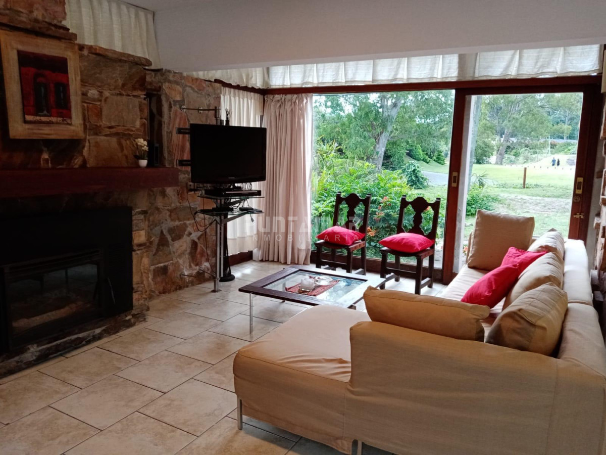 Casa ID.211111 - CASA EN ALQUILER SAN RAFAEL 3 DORMITORIOS 