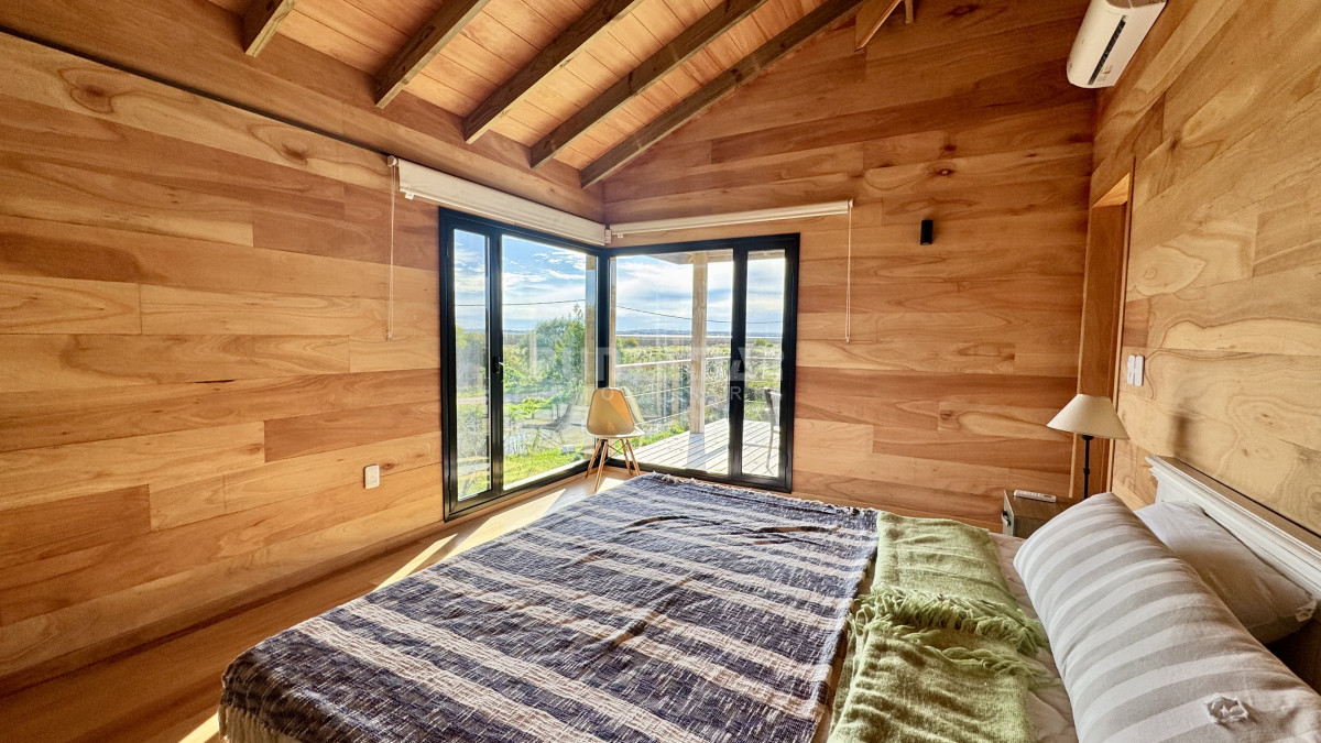 Casa ID.213754 - MUY LINDA CASA CON VISTAS  EN EL TESORO A 4 MINUTOS DE LA PLAYA DE LA BARRA