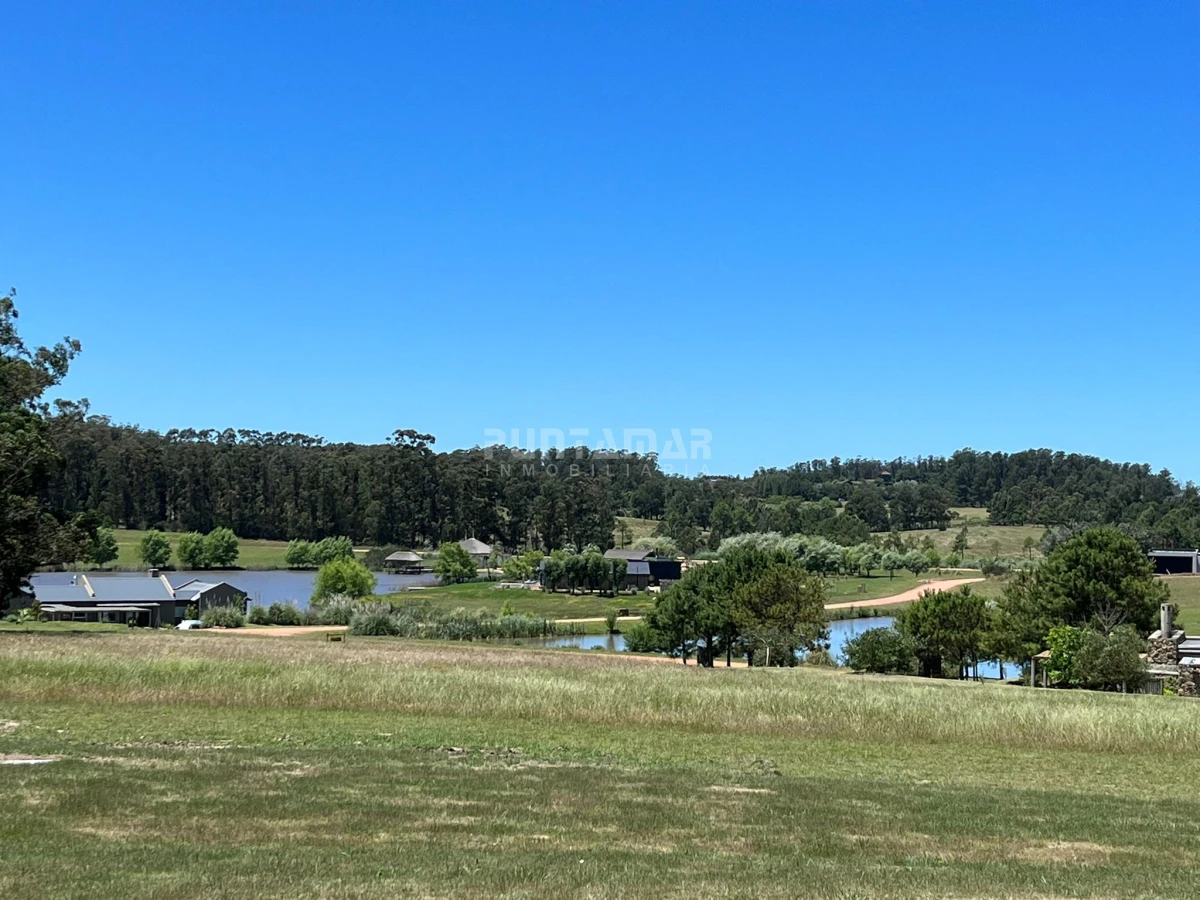 Casa ID.212785 - Casa en venta y alquiler en Pueblo Mio