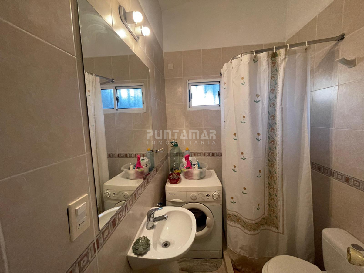 Casa ID.210347 - Casa de 4 dormitorios en Playa Mansa , Punta del Este 