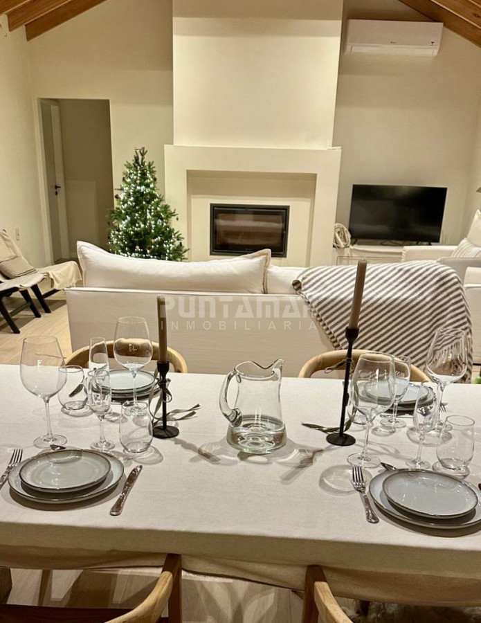 Casa ID.213941 - VENTA CASA 3 DORM Y PISCINA EN BARRIO DON MIGUEL