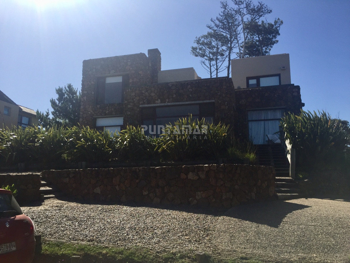 Casa ID.211999 - Casa en alquiler en Laguna Blanca