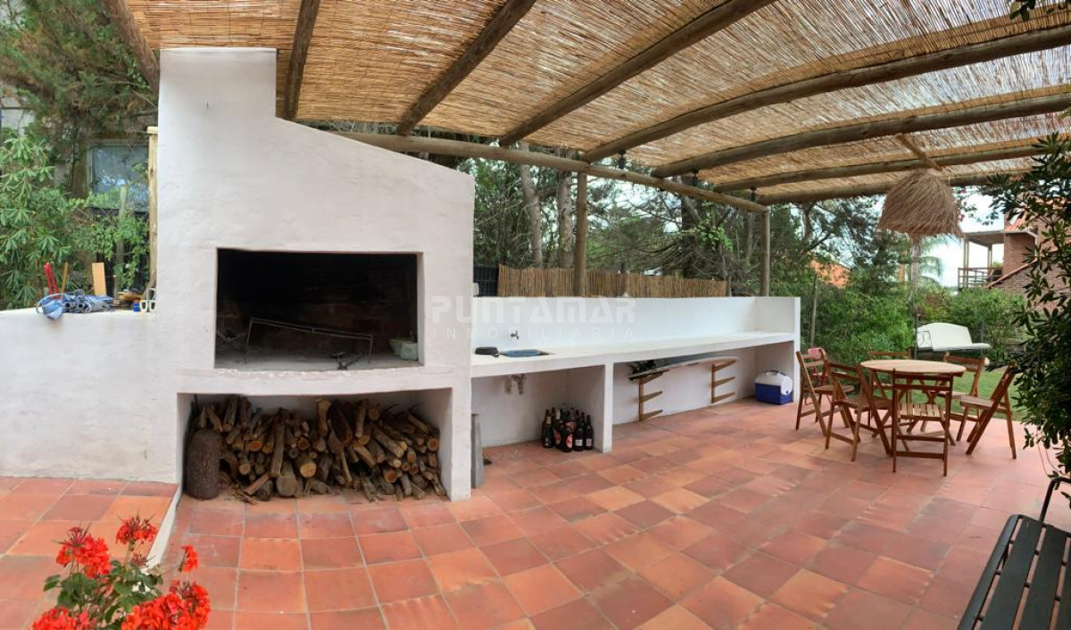 Casa ID.212888 - ALQUILER CASA EN MOTOYA 4 DORMITORIOS  CERCA DEL MAR