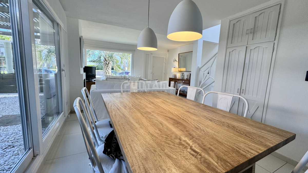 Casa ID.210970 - MODERNA CASA CON PISCINA EN MONTOYA A METROS DEL MAR 