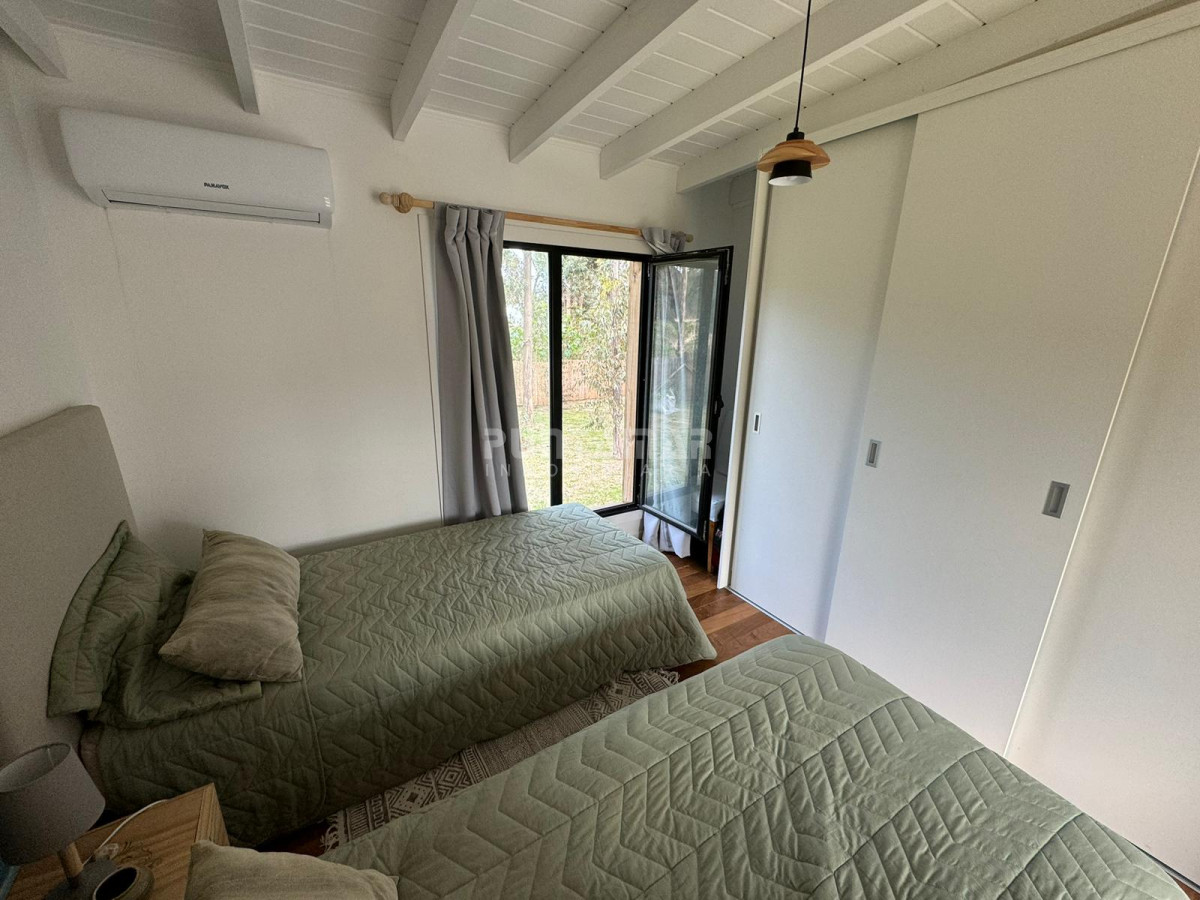 Casa ID.213420 - ALQUILER HERMOSA CASA 3 DORMITORIOS CON PISCINA EN ÑA BARRA