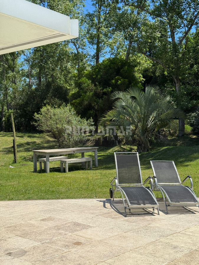 Casa ID.213533 - VENTA CASA BARRIO PRIVADO VERDE MORA