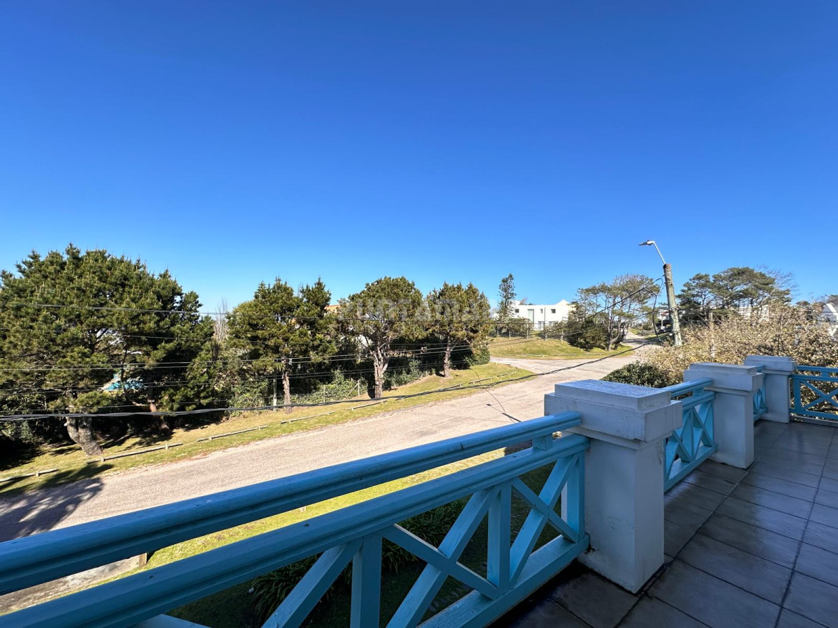 Casa ID.213364 - VENTA DE HERMOSA CASA EN MONTOYA CON PISCINA