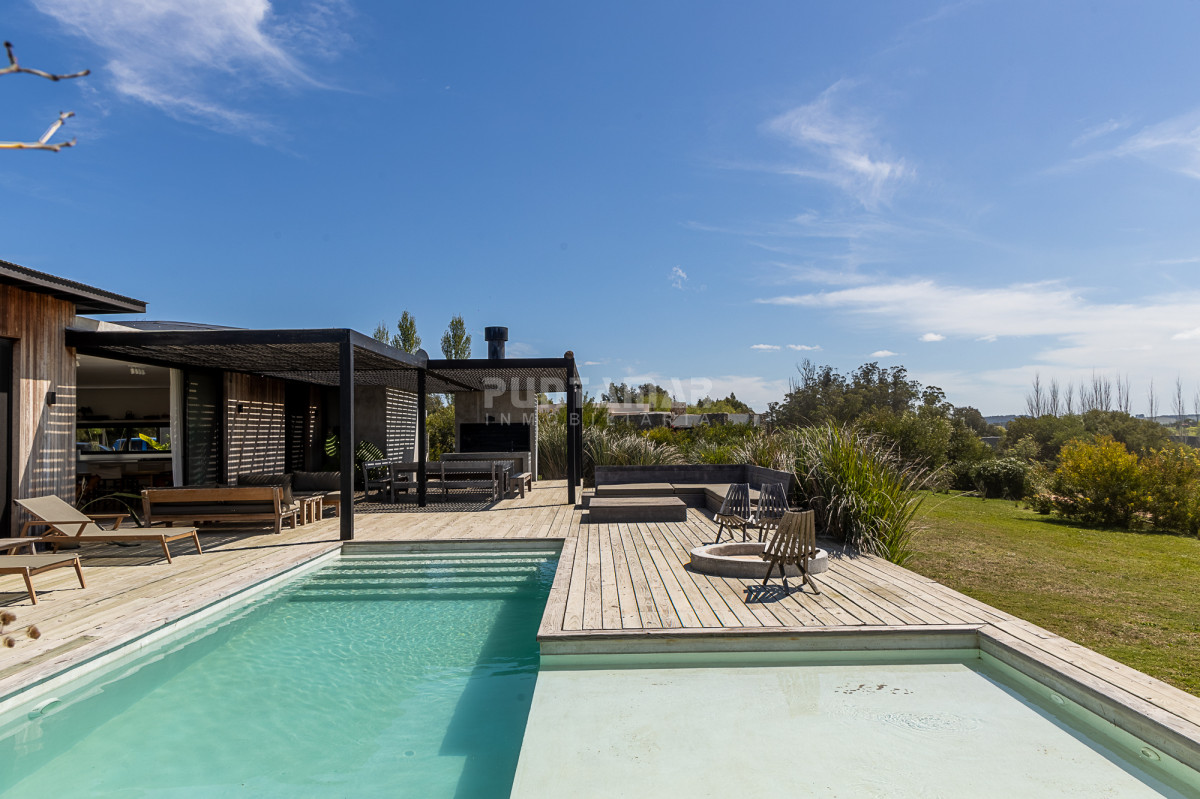 Casa ID.212705 - Casa en venta y alquiler en Pueblo Mio